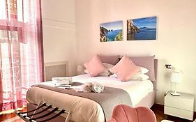 Pink Star Napoli Luxury Apartment